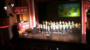 cantec carnavalul din padure